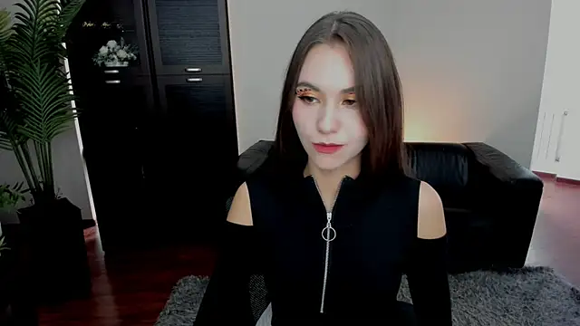 Snapshot of EllaCurtis chatting on 10-16-25, 12:17 EllaCurtis online show from 10-16-25, 12:17
