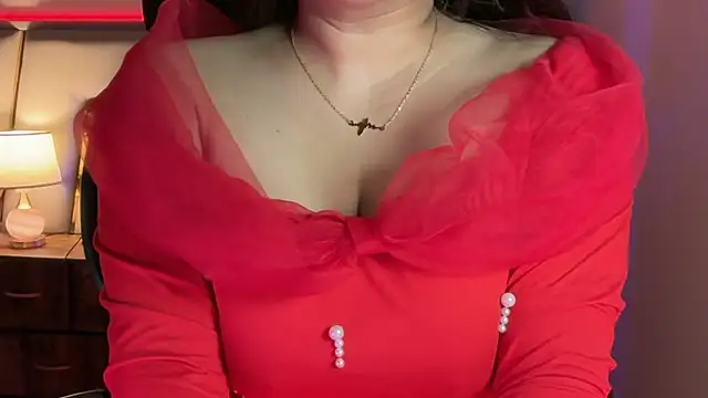 Snapshot of SunhariGirl chatting on 02-13-26, 06:37 SunhariGirl online show from 02-13-26, 06:37