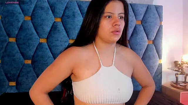 sasha roldann online show from 06-06-26, 12:32