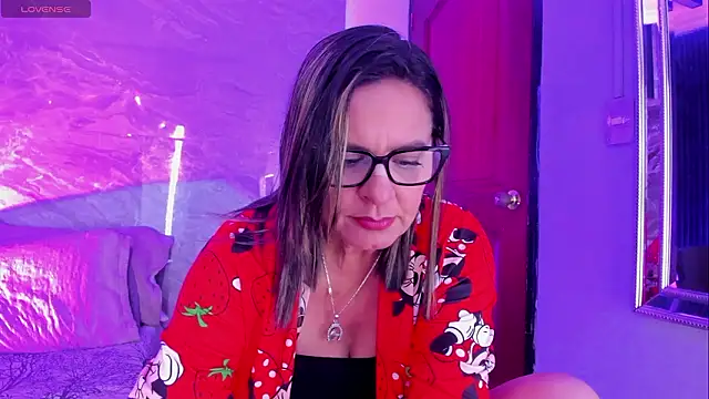 Agatha Pleasure online show from 02-11-26, 11:48