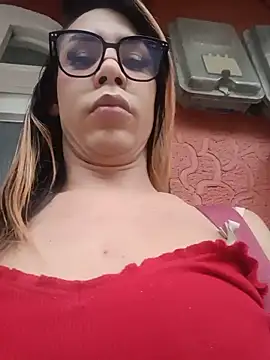 Snapshot of Daliana_Gounbolt chatting on 05-30-26, 11:18 Daliana Gounbolt online show from 05-30-26, 11:18