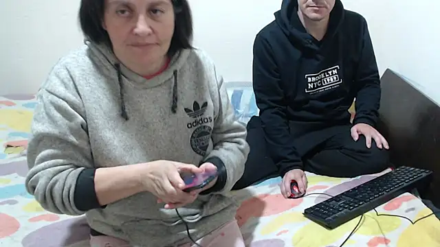 jade noah  online show from 02-20-26, 02:08