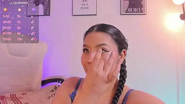 Snapshot of LizzyPonce chatting on 02-10-26, 09:13 LizzyPonce online show from 02-10-26, 09:13