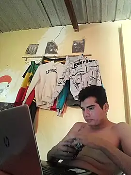 Snapshot of Ortiz3404 chatting on 10-11-25, 07:56 Ortiz3404 online show from 10-11-25, 07:56