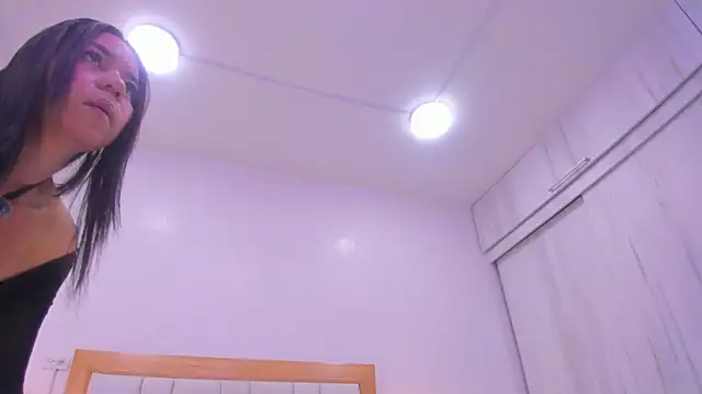 Snapshot of megan_rous_ chatting on 02-06-26, 03:11 megan rous online show from 02-06-26, 03:11