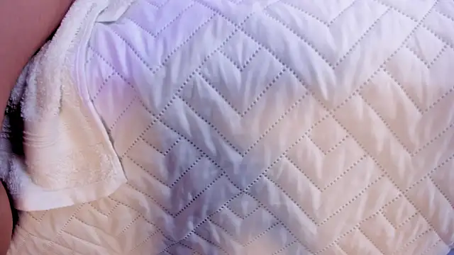 Snapshot of megan_rous_ chatting on 03-05-26, 03:13 megan rous online show from 03-05-26, 03:13