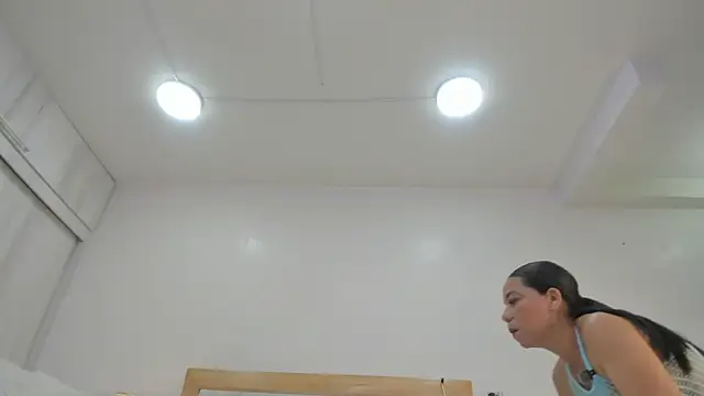 Snapshot of megan_rous_ chatting on 03-14-26, 12:28 megan rous online show from 03-14-26, 12:28