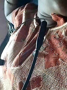 Snapshot of kavinila143 chatting on 07-22-26, 01:52 kavinila143 online show from 07-22-26, 01:52