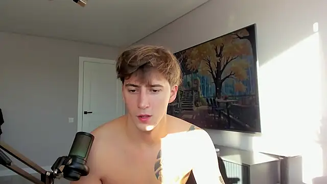 Snapshot of DaniHort chatting on 02-14-26, 08:55 DaniHort online show from 02-14-26, 08:55