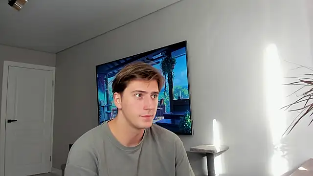 Snapshot of DaniHort chatting on 03-03-26, 08:20 DaniHort online show from 03-03-26, 08:20