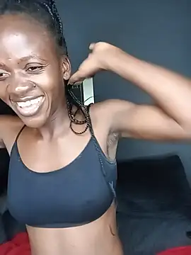 Snapshot of mayqueenn23 chatting on 07-11-26, 12:30 mayqueenn23 online show from 07-11-26, 12:30