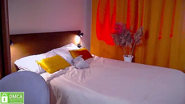 Snapshot of elza_rose chatting on 09-25-25, 02:21 elza rose online show from 09-25-25, 02:21