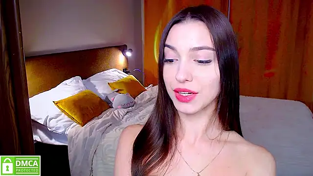 Snapshot of elza_rose chatting on 10-24-25, 06:48 elza rose online show from 10-24-25, 06:48