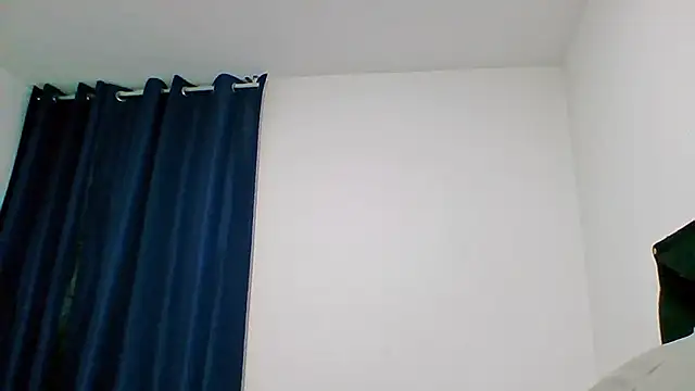 Snapshot of sara_gomez1_ chatting on 01-15-26, 12:59 sara gomez1 online show from 01-15-26, 12:59