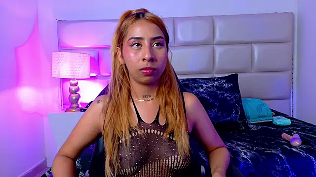 Snapshot of laila_stilwiills chatting on 09-12-25, 12:55 laila stilwiills online show from 09-12-25, 12:55