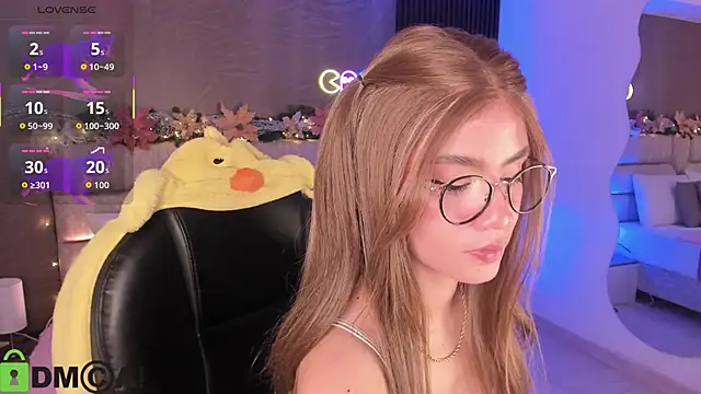 Arinextdoor online show from 11-28-25, 10:56