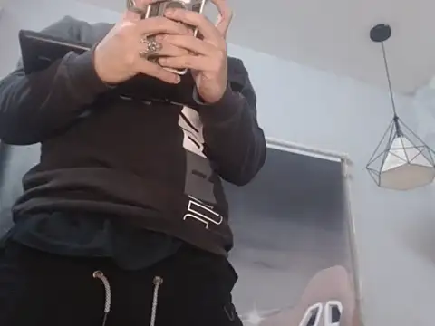 Xfire boy69 online show from 03-03-26, 01:12