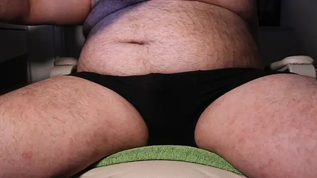 Snapshot of adrisumi chatting on 10-25-25, 03:18 adrisumi online show from 10-25-25, 03:18