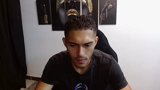 Snapshot of Derek_Storm_ chatting on 11-30-25, 11:58 Derek Storm online show from 11-30-25, 11:58