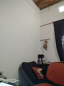 Snapshot of jorge406 chatting on 11-03-25, 04:41 jorge406 online show from 11-03-25, 04:41