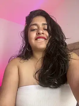 EmilyNoir1 online show from 01-06-26, 09:07