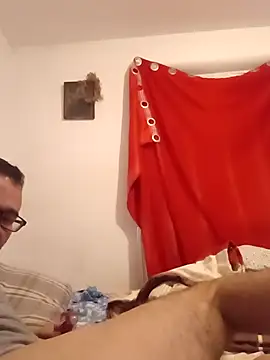 Snapshot of Ionut899@xh chatting on 09-28-25, 08:25 Ionut899xh online show from 09-28-25, 08:25