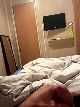 maxime3266 online show from 10-06-25, 05:05