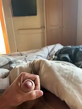 maxime3266 online show from 10-16-25, 06:47