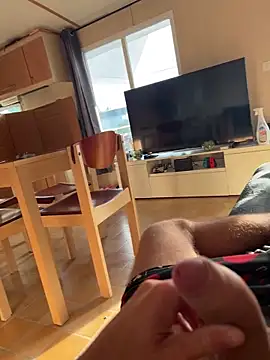 maxime3266 online show from 10-22-25, 07:19