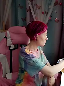 Fuzzy Unicorn online show from 09-11-25, 06:41