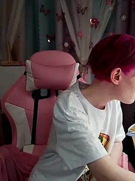 Fuzzy Unicorn online show from 09-23-25, 06:44