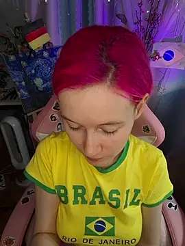 Fuzzy Unicorn online show from 06-15-26, 10:50