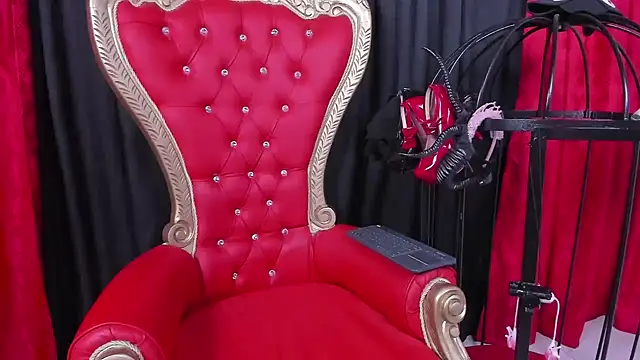 Snapshot of LiliThara chatting on 03-19-26, 10:52 LiliThara online show from 03-19-26, 10:52