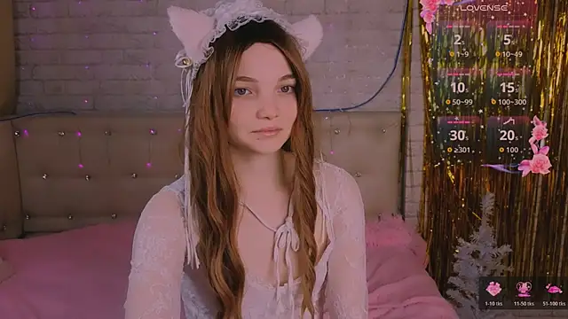 AnimeAlica18 online show from 01-10-26, 02:57