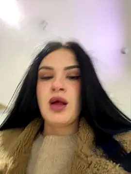 MiraReach online show from 10-04-25, 03:26