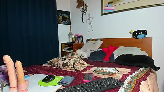 Mishell Bons online show from 04-29-26, 10:41