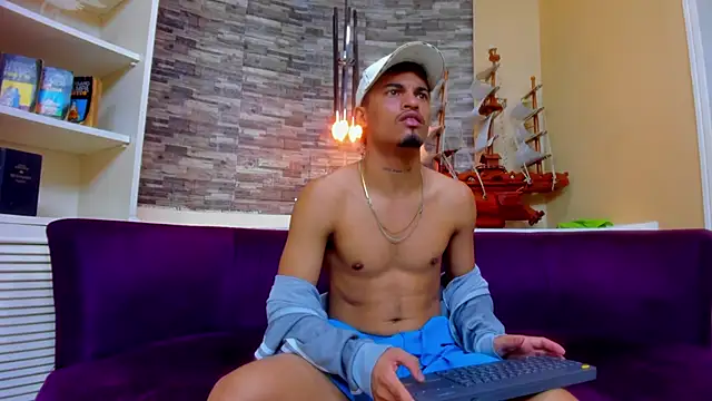 Brownie Lovers online show from 11-06-25, 11:44