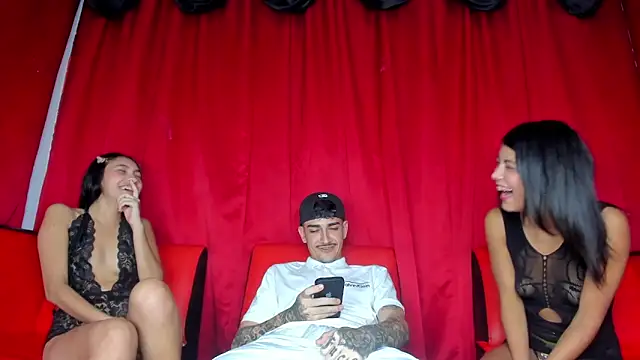 extreme hot crazy online show from 10-04-25, 04:21