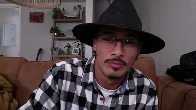 tanjir020 online show from 11-12-25, 10:41