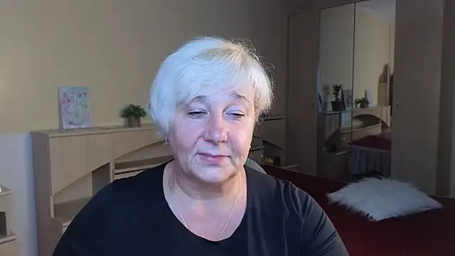 Milana Milky online show from 09-18-25, 05:09