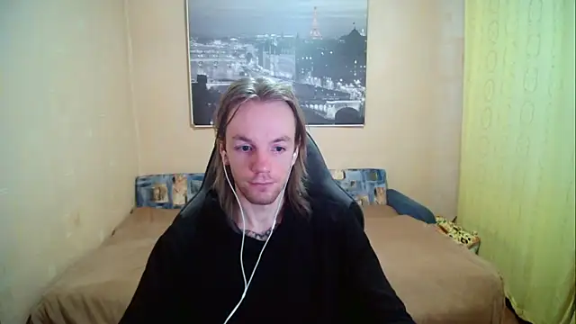 Snapshot of AdamDickens chatting on 09-21-25, 10:11 AdamDickens online show from 09-21-25, 10:11