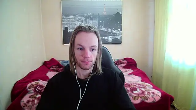 Snapshot of AdamDickens chatting on 02-05-26, 11:37 AdamDickens online show from 02-05-26, 11:37