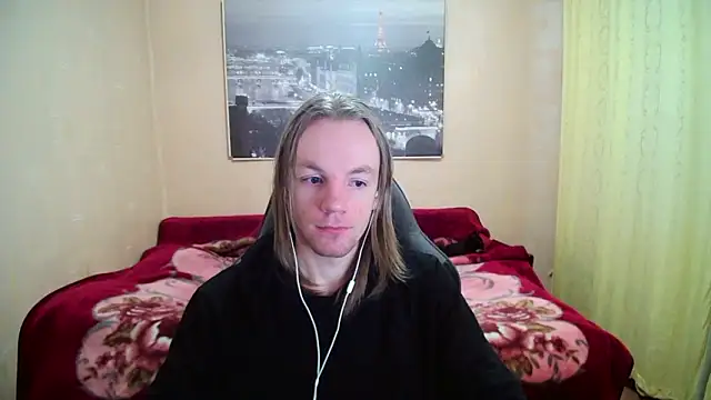 Snapshot of AdamDickens chatting on 02-16-26, 04:47 AdamDickens online show from 02-16-26, 04:47