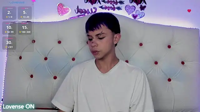 Snapshot of Princeapolo_anki chatting on 10-07-25, 08:50 Princeapolo anki online show from 10-07-25, 08:50