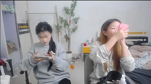 Babygirls523 online show from 10-25-25, 03:07