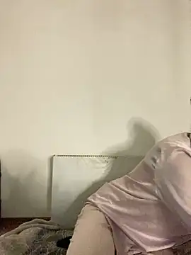 Snapshot of Tijara-im-Pyjama chatting on 11-22-25, 01:15 Tijara-im-Pyjama online show from 11-22-25, 01:15