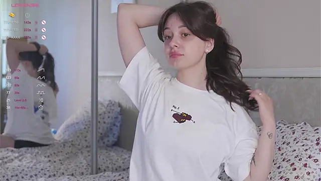 chillgirll online show from 06-12-26, 05:50