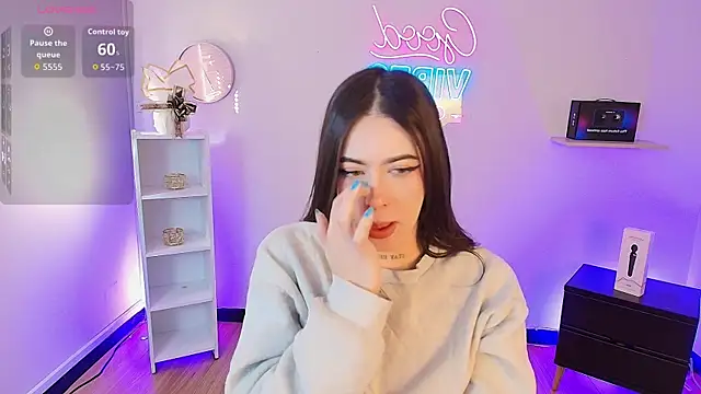 Alice Vixen online show from 12-22-25, 12:46