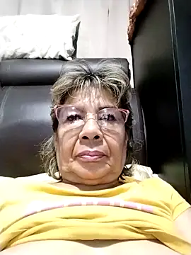 OliviaMorris1 online show from 05-12-26, 11:13