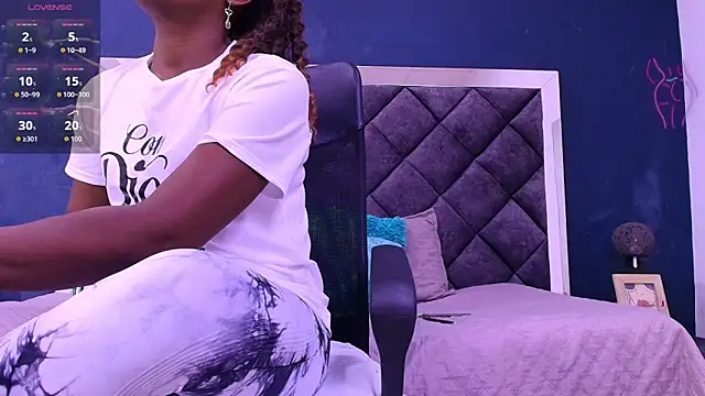 Snapshot of ebony__jheim chatting on 03-04-26, 12:22 ebony jheim online show from 03-04-26, 12:22